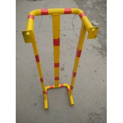 供應(yīng)山東消防管道防撞護(hù)欄廠家直銷，燃?xì)夤艿雷o(hù)欄定做